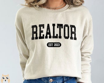 Custom Realtor Sweatshirt, Sweatshirts for Realtor Personalized Gift Real Estate Shirt Realtor Gift for Real Estate Agent Closing Gift
