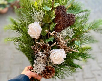 Grave arrangement "Thuja", hand bouquet