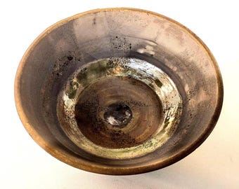 Cuenco de cerámica Raku hecho a mano / Cuenco rústico de cerámica ahumada / Regalo para el Día de la Madre