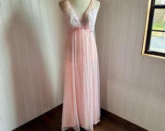 Vintage 50s Cottage Pink Floral Maxi Nightgown 34