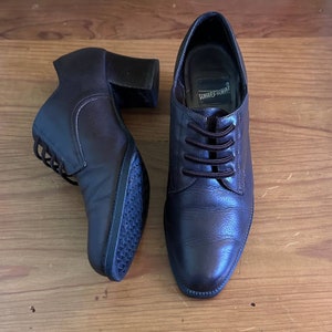 Maroon lace up oxford heels outlet vintage shoes chunky heel oxford pumps