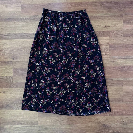 Vintage 90s Volup Kathie Lee Floral Skirt size 12