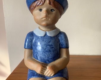 Lisa Larson Adorable "Dressed for Summer" Child Sculpture, 1977, Mid-century Swedish art, Signed