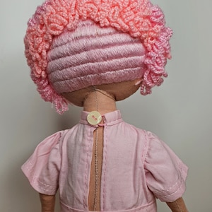 poupée artisanale poupée en tissu poupée fait main hand made doll poupée décoratifs cadeau pour enfant poupée chiffon image 4