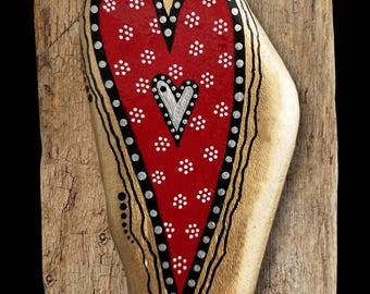 Hand Painted Heart Stone - Rock - Metallic - Shiny - Gold - Gift - Birthday - Mother - Friend - Love - Wedding - Memorial