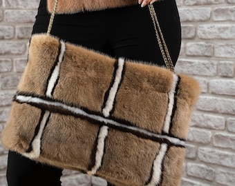 Mink Fur Beige Big Envelope Bag with Silver Chain – Elegant and Luxurious Fur Clutch