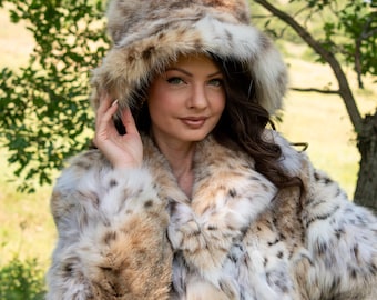 Lynx Bucket Hat