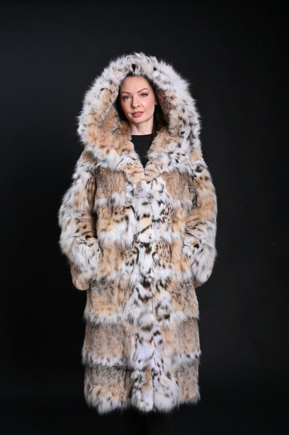 Real Lynx Fur Coat – Oversized Luxury Winter Coat for Women