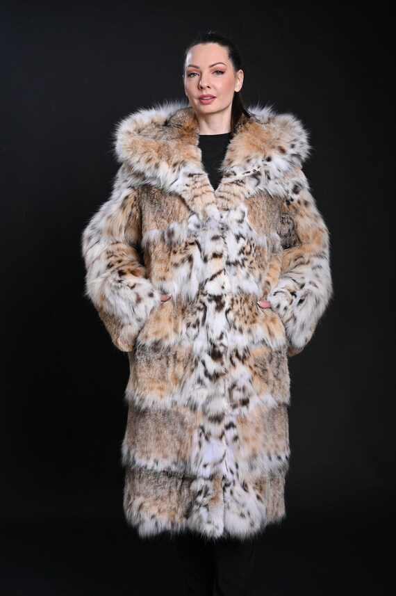 Real Lynx Fur Coat – Oversized Luxury Winter Coat for Women