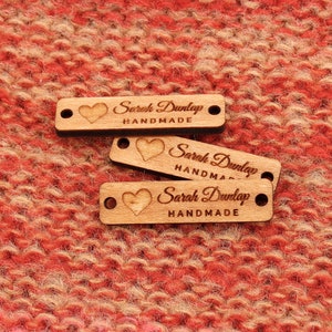 50PCS Etichetta rettangolare in legno, Bottoni in legno, Personalizzata, Legno personalizzato, Etichetta con nome in legno, Etichette regalo, Incisa al laser, ARTIGIANATO IN LEGNO FAI DA TE, All'uncinetto
