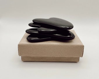 Gua Sha noir, Pierre de Gua Sha personnalisée, Massage du visage, Gravure, Initiales, Gua Sha en jade, Bien-être, Cadeau pour elle