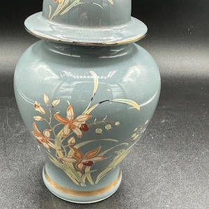 Vintage Japanese Porcelain jar with lid