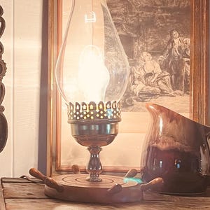 Vintage Nautical Boudoir Lamp: Wooden Ship Wheel Base, Clear Glass Shade