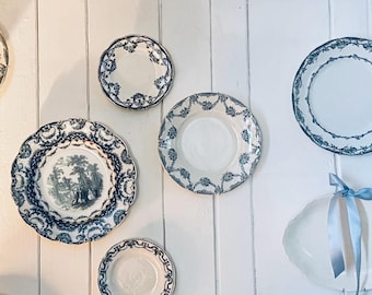 Support à Gâteaux 3 Niveaux Personnalisé – Assiettes Vintage Peintes à La Main – Tea Party