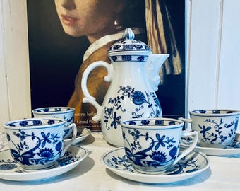 Vintage Vienna Woods Blue Onion Tea Set: Teapot, Cups & Saucers - Etsy