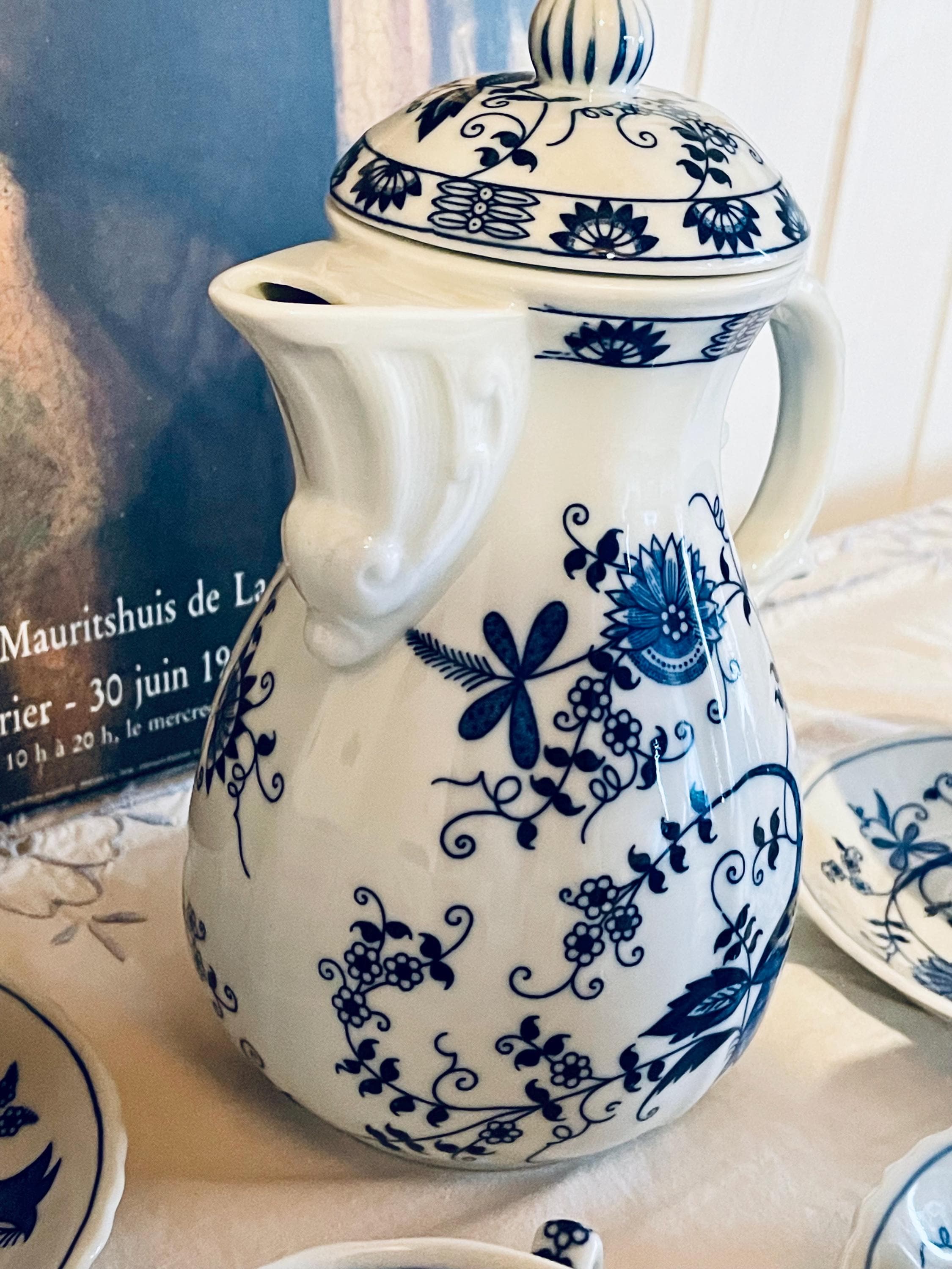 Vintage Vienna Woods Blue Onion Tea Set: Teapot, Cups & Saucers - Etsy