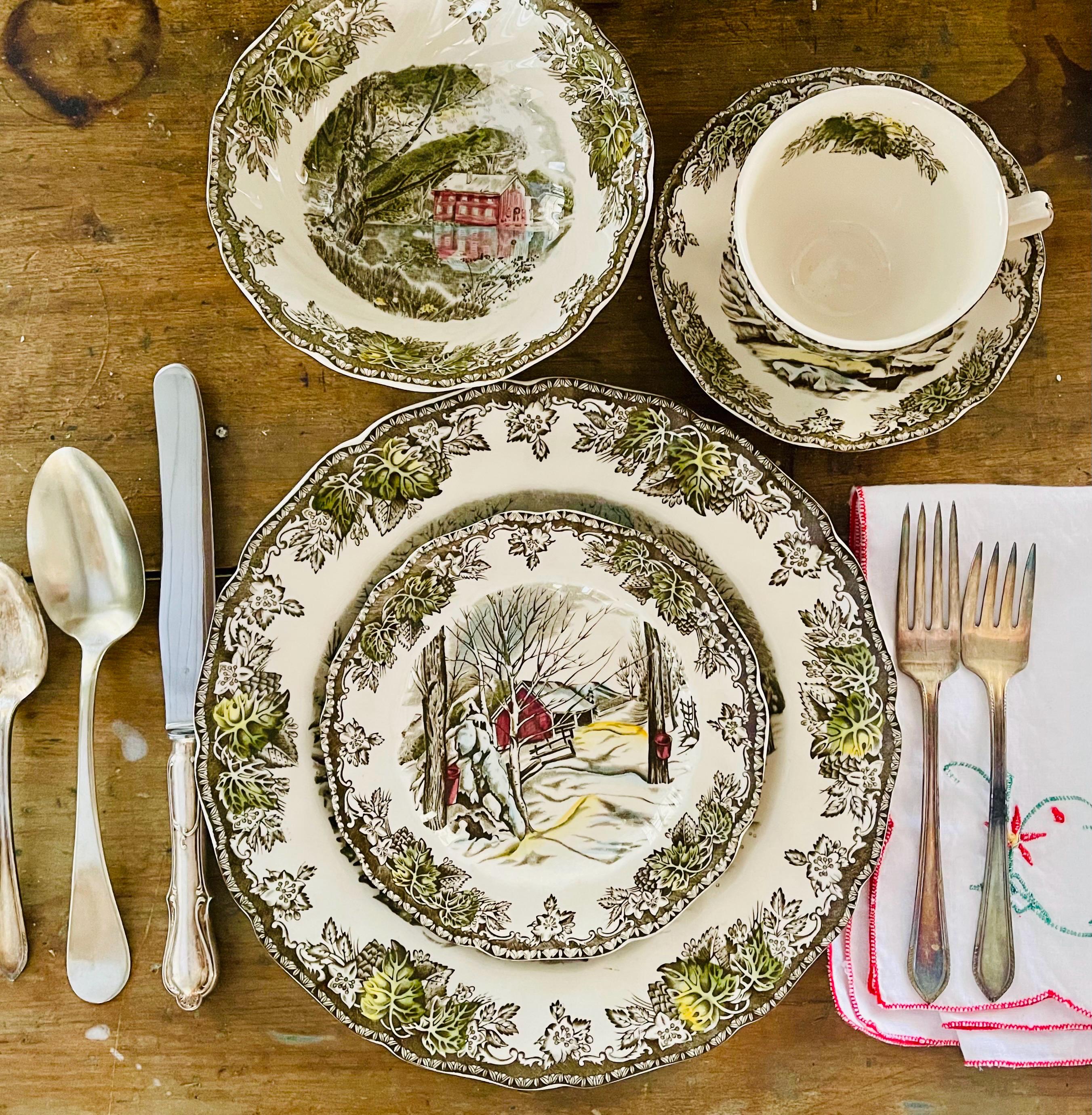 Vintage Johnson Brothers 'friendly Village' 30-piece Dinnerware