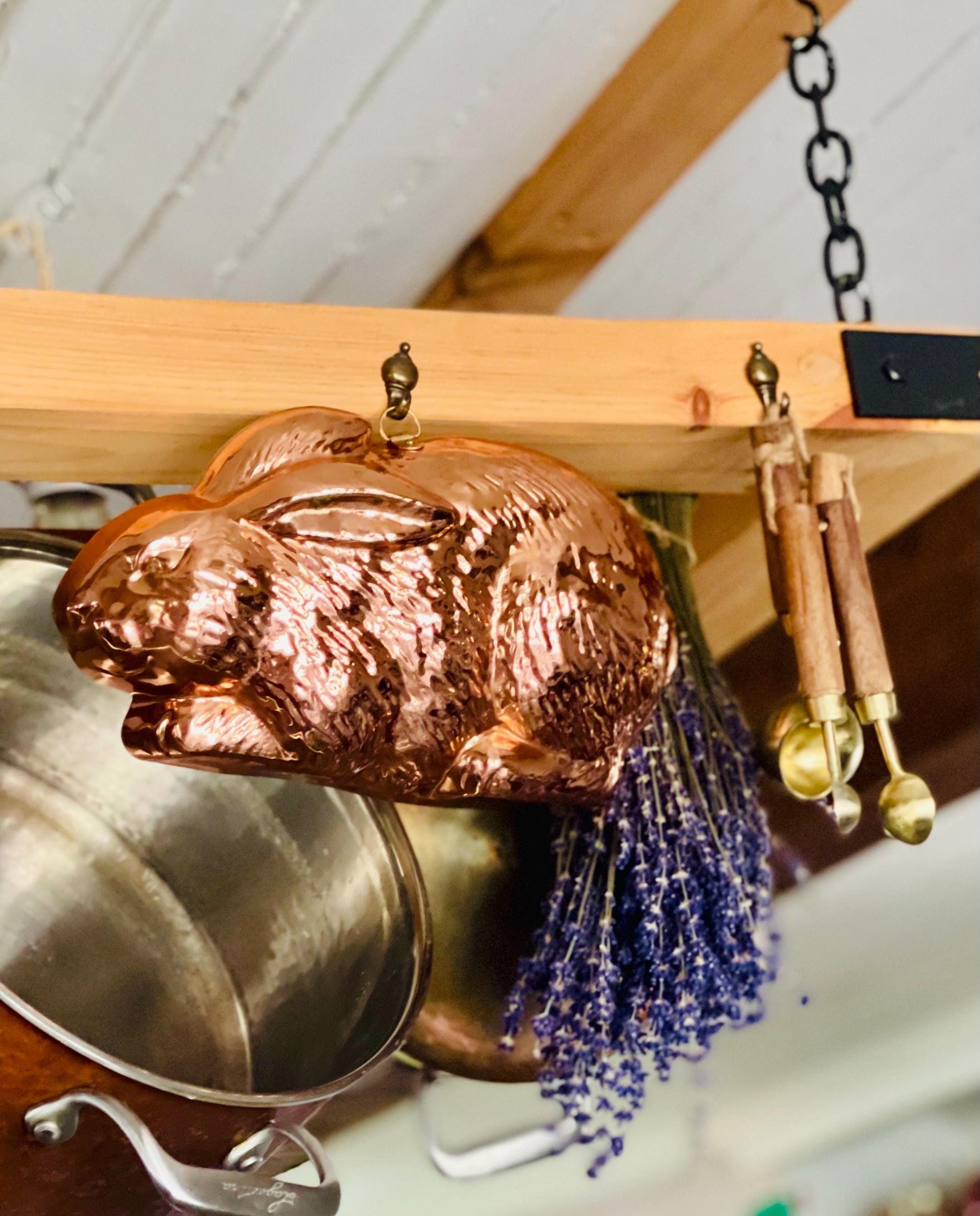 Vintage Solid Copper Rabbit Mold: Tin-lined Farmhouse Kitchen