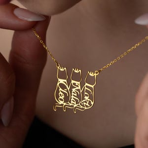 Collar personalizado con nombre de mascota, delicado collar de gato con nombre, collar con silueta de gato, collares con varios nombres de gatos, joyería personalizada con letras de gato