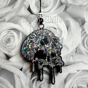 Dripping skull freshie hanging car air freshener