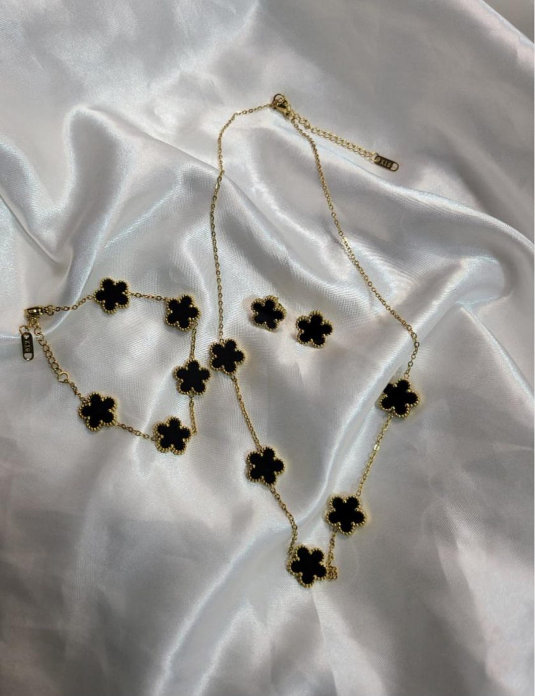 Plated Necklace Alexa And Tori Necklace Clover Black Clover Set