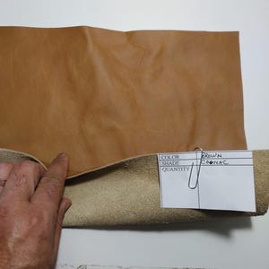 Lámina de cuero marrón de primera calidad: cuero suave y duradero para manualidades, billeteras, bolsos y proyectos de bricolaje.