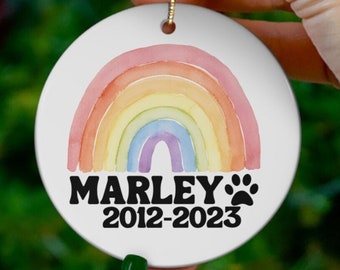 Adorno conmemorativo de mascotas, adorno de cerámica para perros personalizado, adorno del puente del arco iris, regalo para amantes de las mascotas, regalo de duelo para mascotas