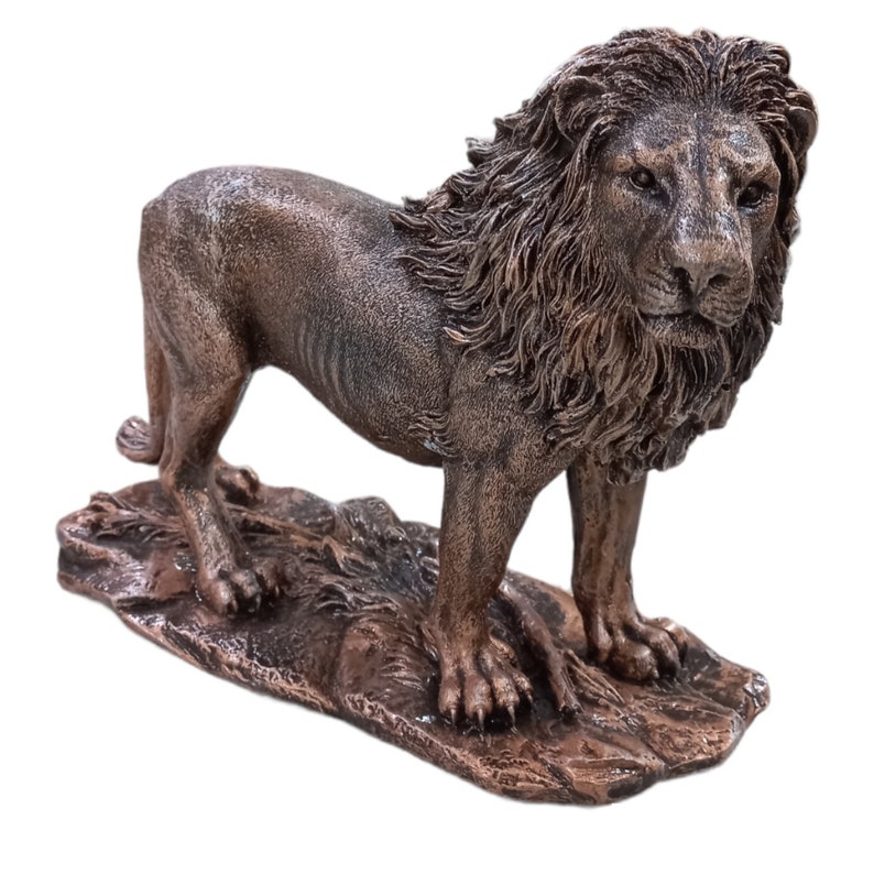 Very Realistic Lion Sculpture Lion King Sculpture 14 Inch Etsy