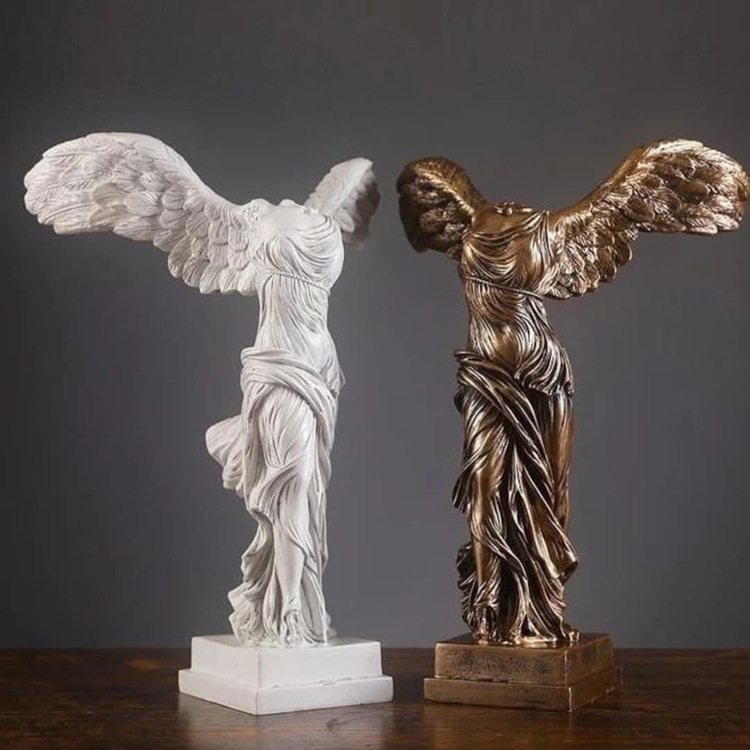 winged statue of nike