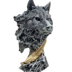 Exclusive wolf sculpture, Wolf Figurine Statue, Home Decor, Office Decor, Housewarming Gift, fathers day gift idea