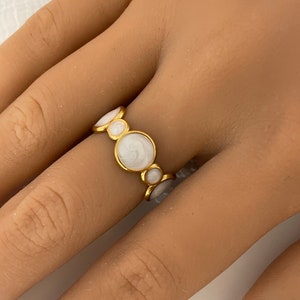 Boho style ring with round circles in gold stainless steel and white mother-of-pearl, women's gift image 1