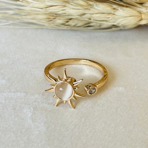 Fidget ring • anti-stress ring • wellness worry ring • rotating solar opal sun ring • spinner ring • rotating moonstone ring