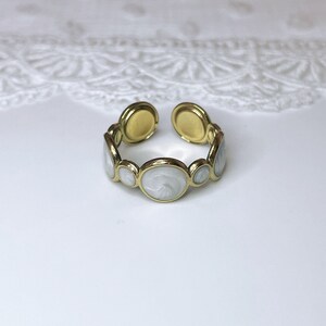 Boho style ring with round circles in gold stainless steel and white mother-of-pearl, women's gift image 3