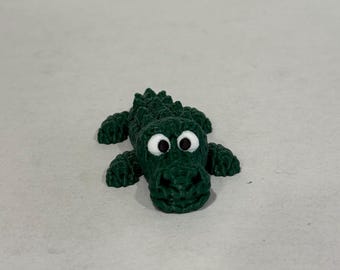 Flexi Knitted Crocodile 3D Printed– Articulated Reptile Fidget Toy, Flexible Desk Pet, Unique Gift for Crocodile and Nature Lovers
