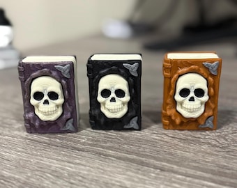 スカルスペルブックフィジェットクリッカー：3Dプリントのグリモア