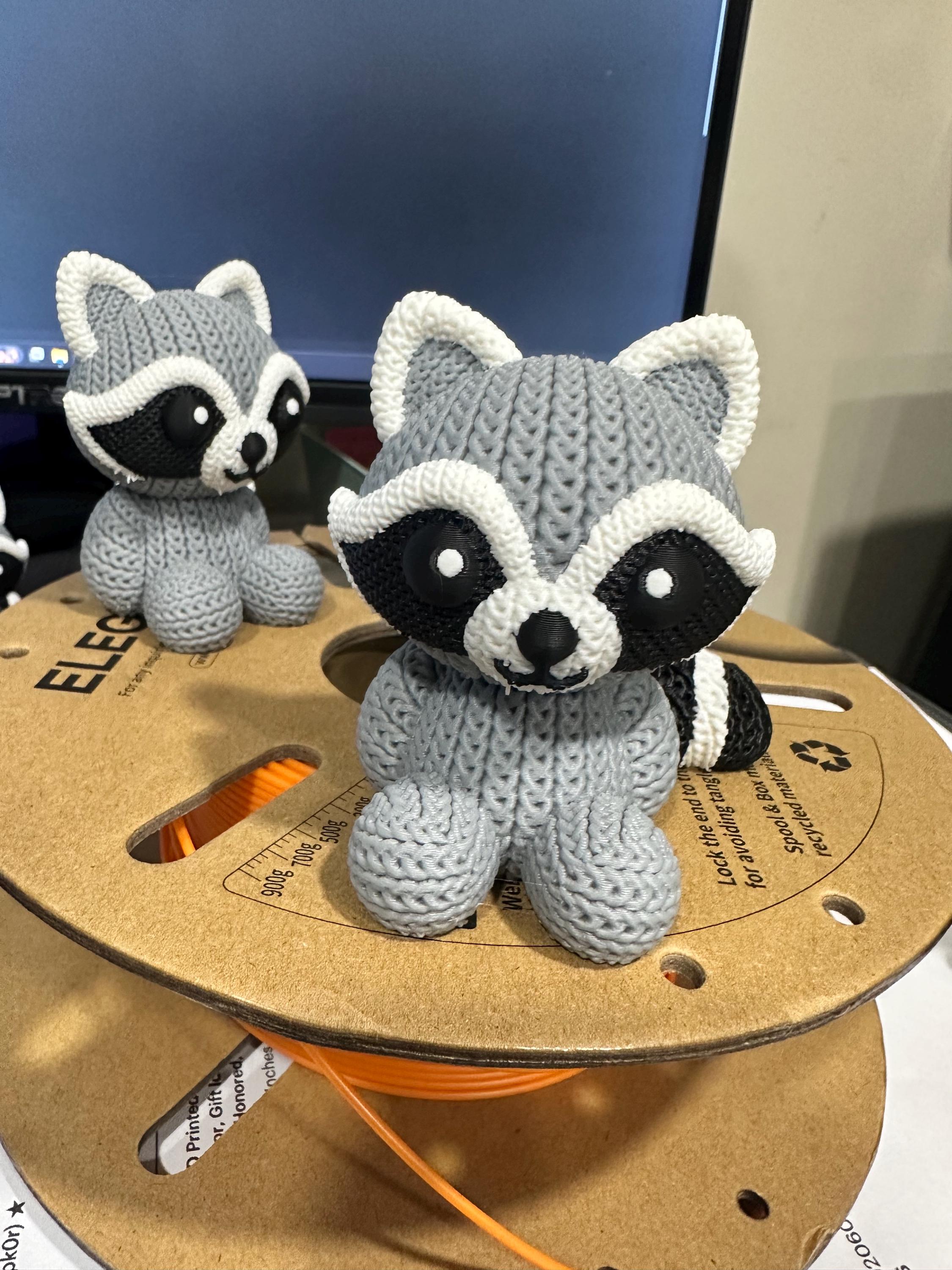 アライグマの置物、3Dプリントのニットテクスチャ、森の装飾 - Etsy 日本