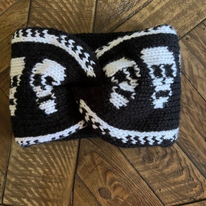 Addi Skull Knit Ear Warmer Pattern: Circular Knitting Machine, Digital Pattern, Knitting Machine Pattern,