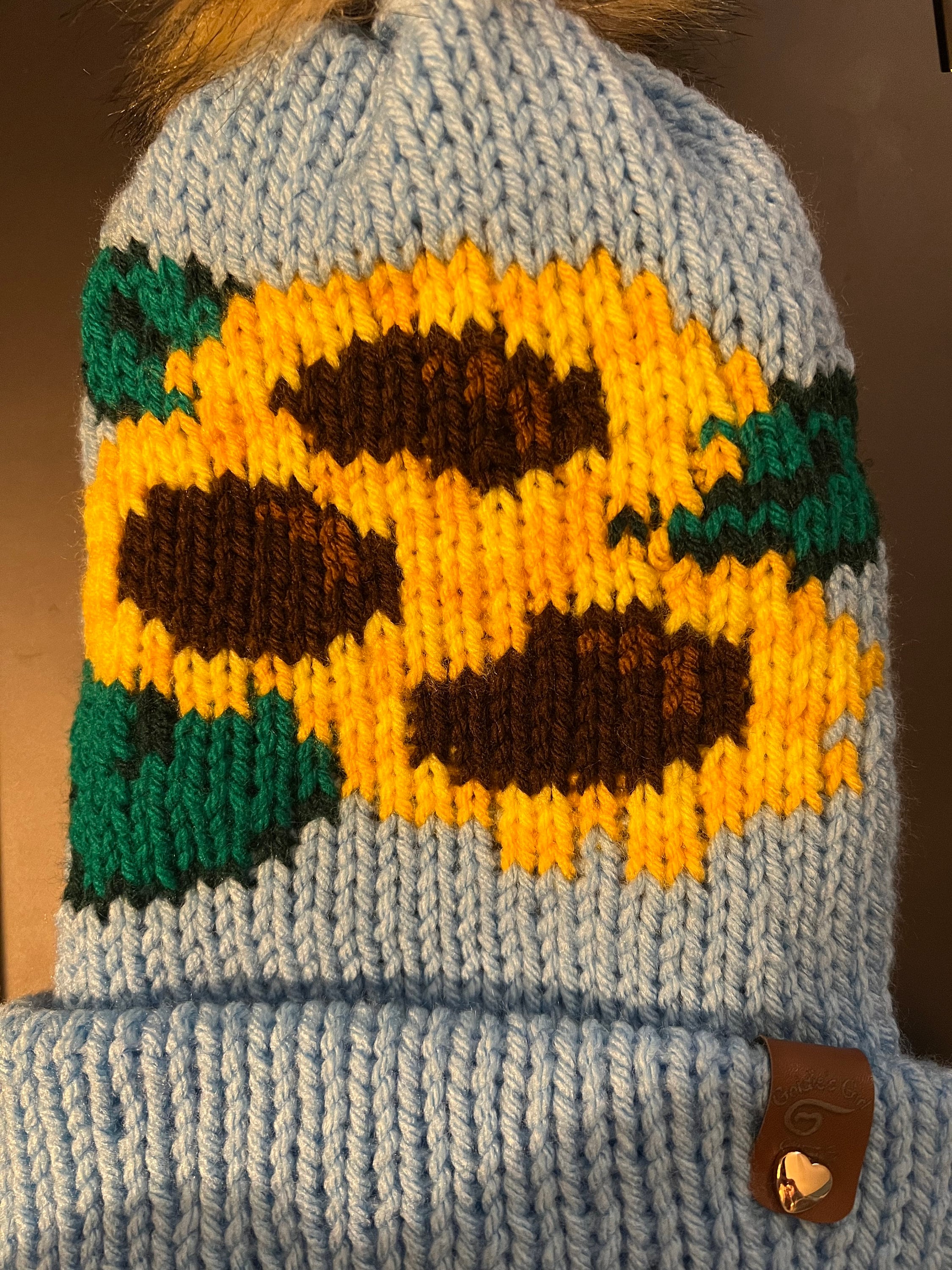 Sunflower Bunch Double-knit Hat Pattern for Addi 46 Sentro 48 Circular ...