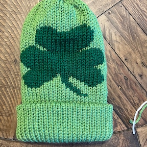 Stylish Shamrock Beanie: Digital Pattern, Knitting Machines, Knitting Machine Pattern, Circular knitting machine, Addi and Sentro