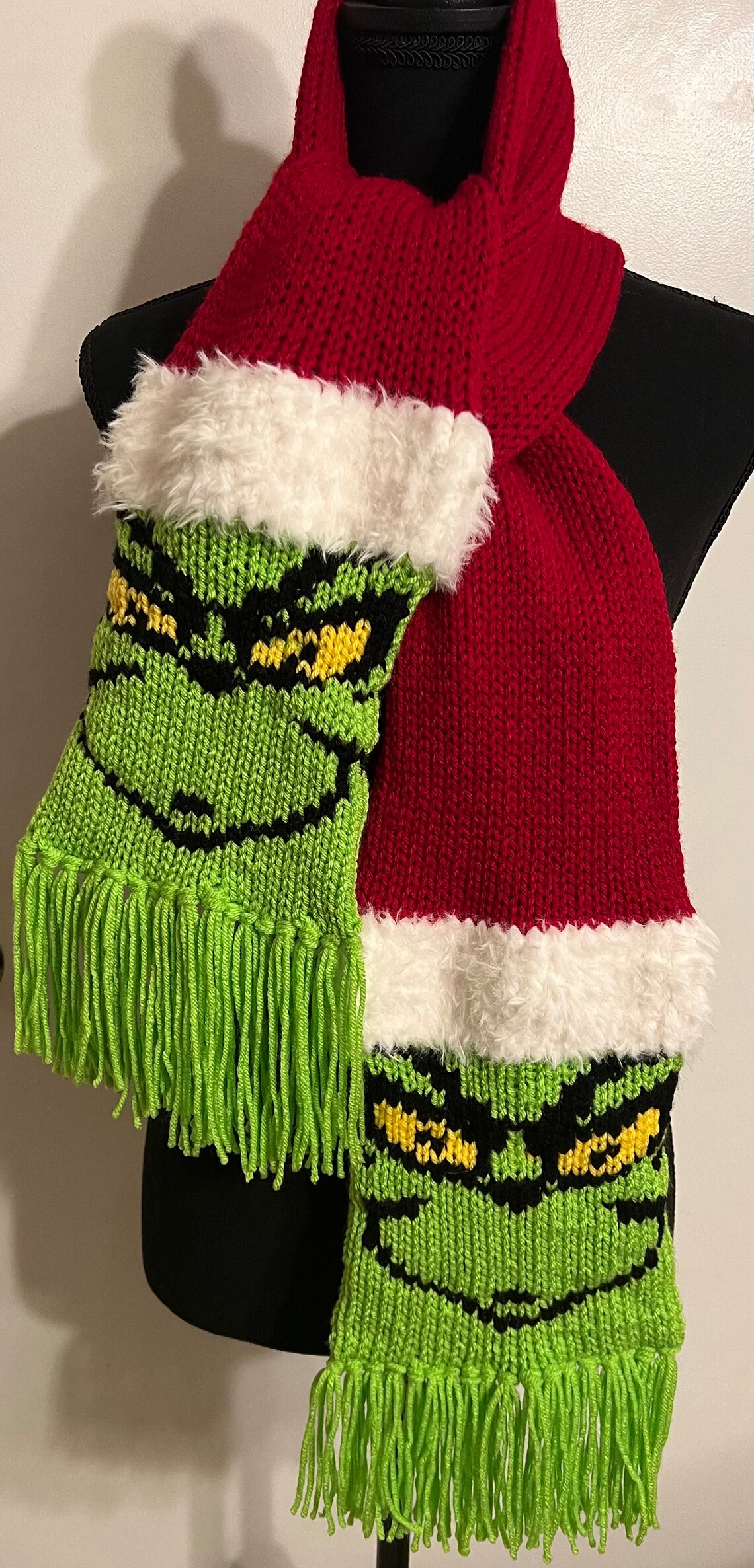 Festive Face Knit Scarf Pattern for Addi 46 Pin and Sentro 48 Pin ...