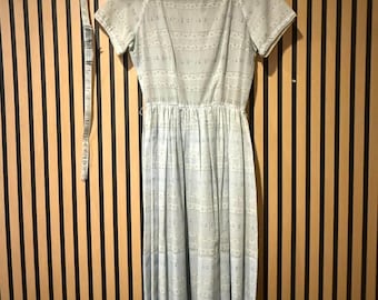 Stunning vintage 50s/60s union made Jeane DArc white and blue mini dress