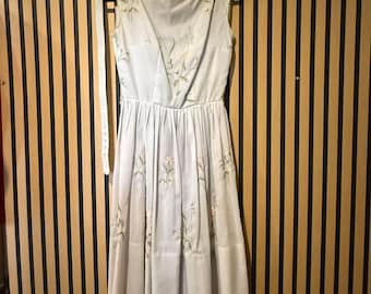 1950s blue floral embroidered dress by Jeanne d'Arc