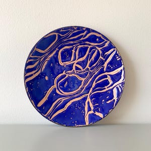Vintage Enameled Plate, Artsy Abstract Cobalt Blue/Copper 7.75 inch