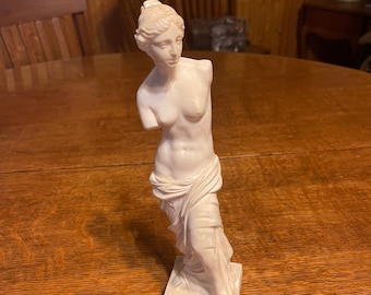 Santini Figurine