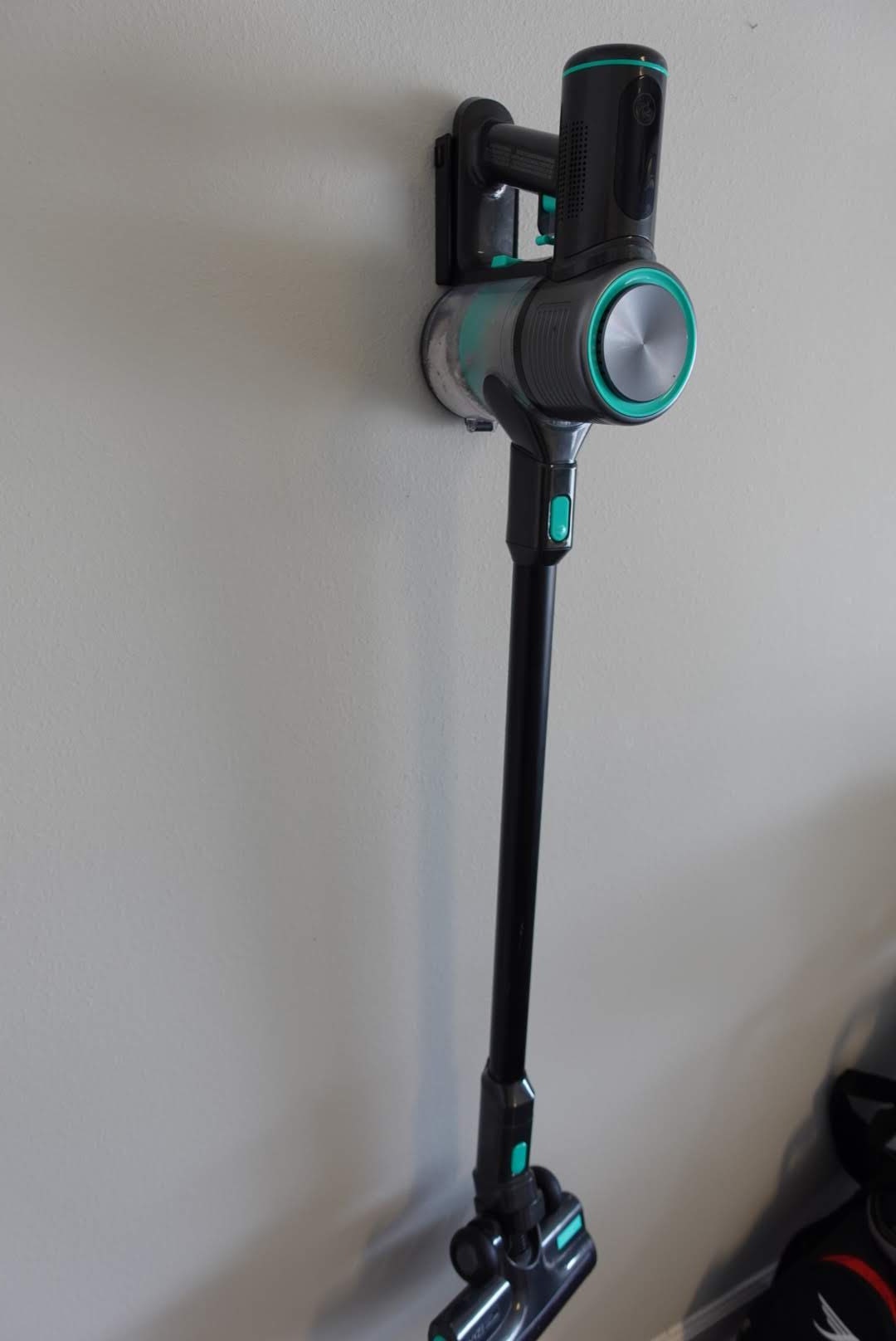 Wyze Cordless Vacuum & S 3D Printed Mount for Wall Anchor Mount, Easy