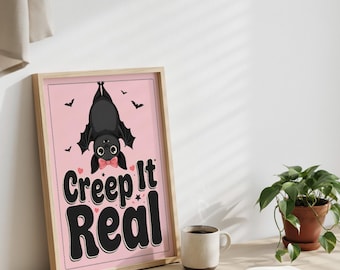 Creep It Real Fladdermus-affisch, söt rosa rosett Halloween-konst, pastellgothisk dekor, läskigt sommartryck, konstig, läskig, söt studenthemsskylt