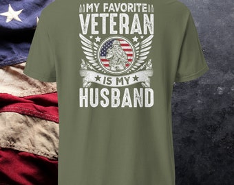 Vintage Frau Shirt, meine Lieblingsveteranin ist mein Mann Shirt, Militär Frau Geschenk, Vaterländische Flagge Shirt, Soldaten Grafik T-Shirt