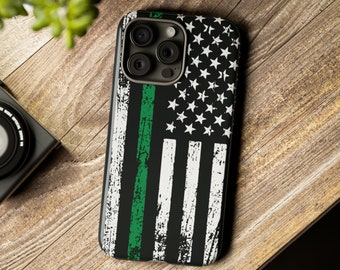 Capa de celular com bandeira esfarrapada e fina da Green Line: resistente a impactos, suporte militar
