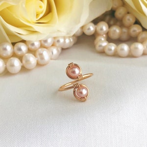 Mauve Peach Pearl & 14k Gold Ring/Toe Ring Adjustable