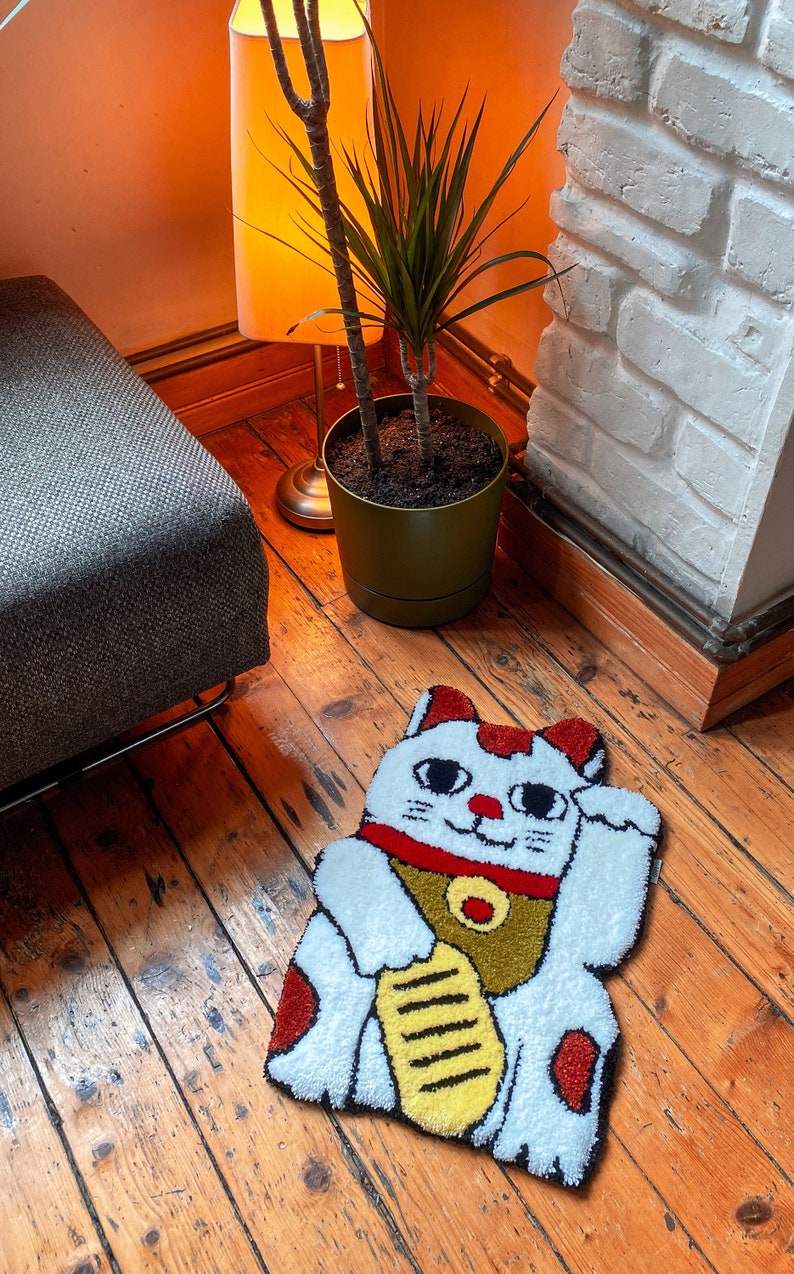 Maneki Neko Tufted Rug Handmade Rug Beckoning Cat Wall Hanging Decor Etsy